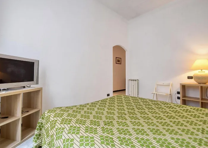 דירה 1 Bedroom Beautiful In ג'נובה