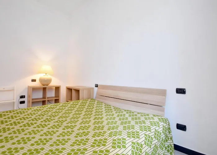 1 Bedroom Beautiful In * Genoa