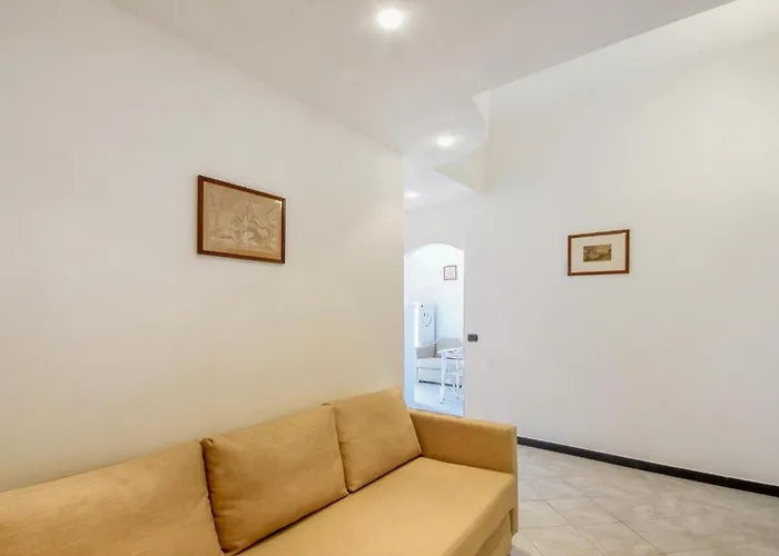 Lägenhet 1 Bedroom Beautiful In Genua